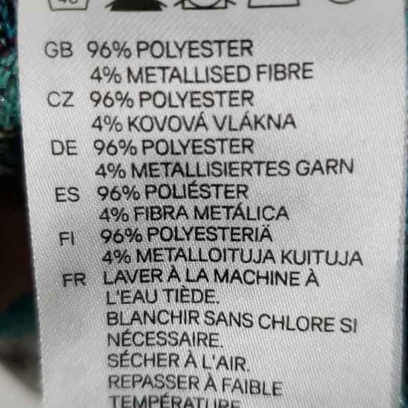 H&M sleeveless tank top - Picture 9 of 9